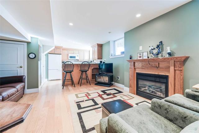 26 Honeybourne Cres, House detached with 3 bedrooms, 2 bathrooms and 4 parking in Markham ON | Image 17