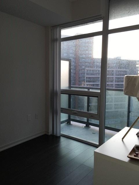 1511w - 36 Lisgar St, Condo with 2 bedrooms, 2 bathrooms and 1 parking in Toronto ON | Image 9