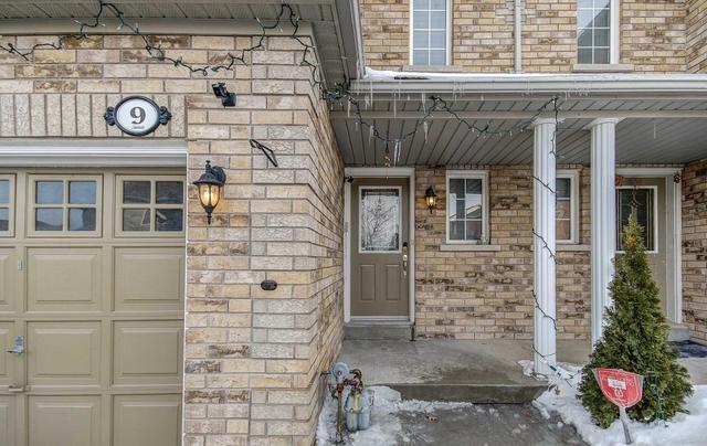 9 - 21 Eastview Gate, Townhouse with 3 bedrooms, 3 bathrooms and 2 parking in Brampton ON | Image 2