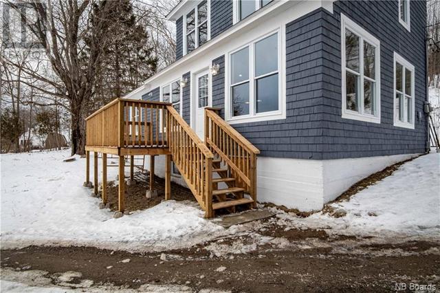8950 Route 102, House detached with 3 bedrooms, 1 bathrooms and null parking in Westfield NB | Image 2