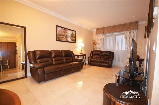 1006 - 9245 Jane St, Condo with 1 bedrooms, 2 bathrooms and 1 parking in Vaughan ON | Image 3