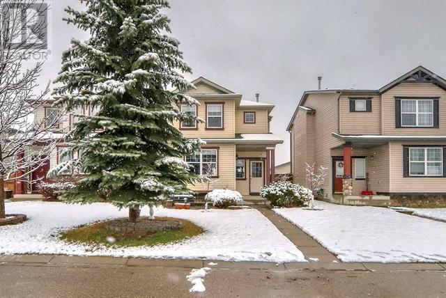 163 Eversyde Circle Sw, House detached with 4 bedrooms, 2 bathrooms and 2 parking in Calgary AB | Image 2