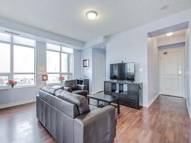 1112 - 9225 Jane St, Condo with 2 bedrooms, 2 bathrooms and 2 parking in Vaughan ON | Image 8
