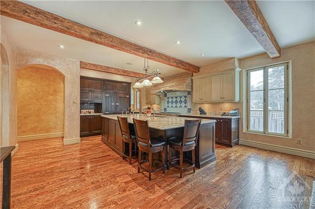 4818 Dove Court, House detached with 3 bedrooms, 5 bathrooms and 7 parking in Ottawa ON | Image 12