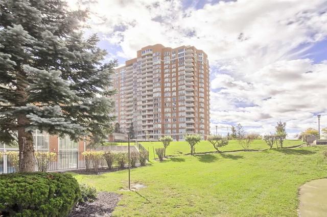 801 - 400 Mclevin Ave, Condo with 1 bedrooms, 1 bathrooms and 1 parking in Toronto ON | Image 1