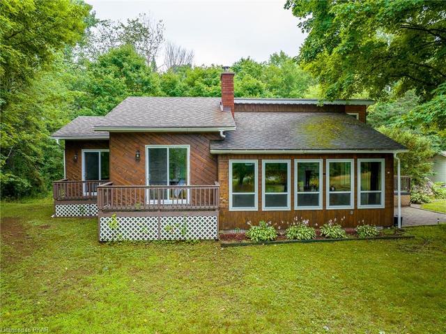1165 County Rd 620, House detached with 2 bedrooms, 1 bathrooms and 12 parking in North Kawartha ON | Image 23