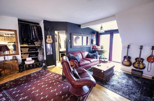 1052 Bathurst St, House detached with 3 bedrooms, 4 bathrooms and 1 parking in Toronto ON | Image 10