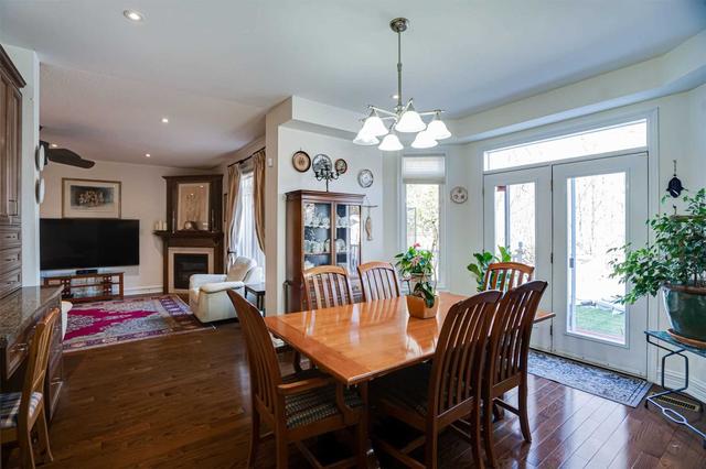 12 Cortese Terr, House detached with 4 bedrooms, 5 bathrooms and 6 parking in Vaughan ON | Image 5