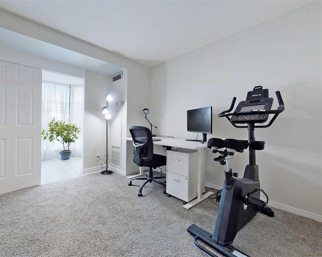 305 - 1155 Bough Beeches Blvd, Condo with 2 bedrooms, 2 bathrooms and 1 parking in Mississauga ON | Image 15