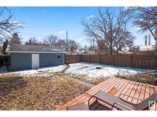 11303 58 St Nw, House detached with 3 bedrooms, 3 bathrooms and null parking in Edmonton AB | Image 47
