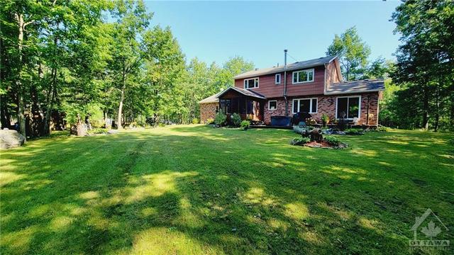215 Fireside Drive, House detached with 4 bedrooms, 3 bathrooms and 10 parking in Ottawa ON | Image 19