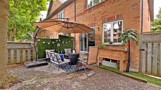 9 - 6400 Lawrence Ave E, Townhouse with 3 bedrooms, 2 bathrooms and 2 parking in Toronto ON | Image 25