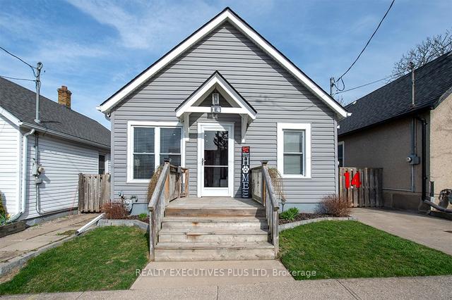 14 Page St, House detached with 3 bedrooms, 1 bathrooms and 1 parking in St. Catharines ON | Image 12