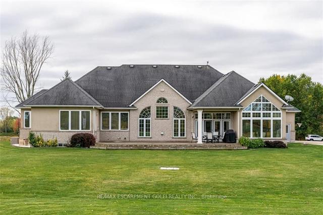 2615 Miller Rd N, House detached with 3 bedrooms, 5 bathrooms and 14 parking in Niagara Falls ON | Image 30