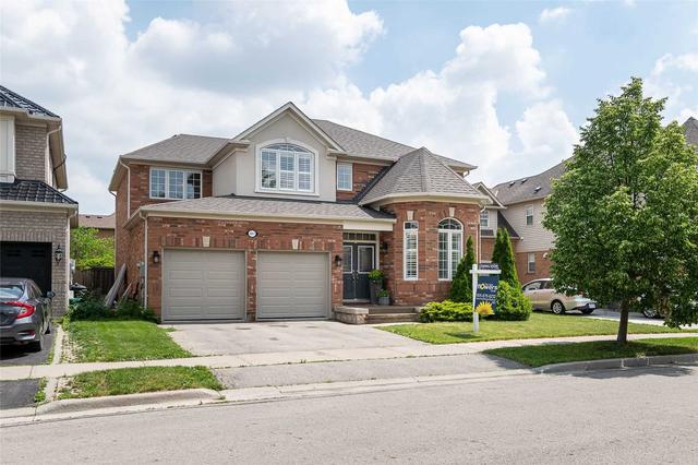 1311 Ellenton Cres, House detached with 4 bedrooms, 3 bathrooms and 4 parking in Milton ON | Image 12