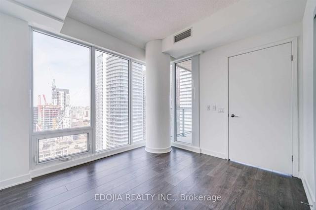 3508 - 125 Blue Jays Way, Condo with 2 bedrooms, 2 bathrooms and 1 parking in Toronto ON | Image 7