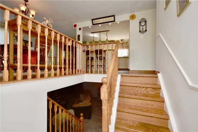53 Gloria St, House detached with 3 bedrooms, 2 bathrooms and 3 parking in Barrie ON | Image 24