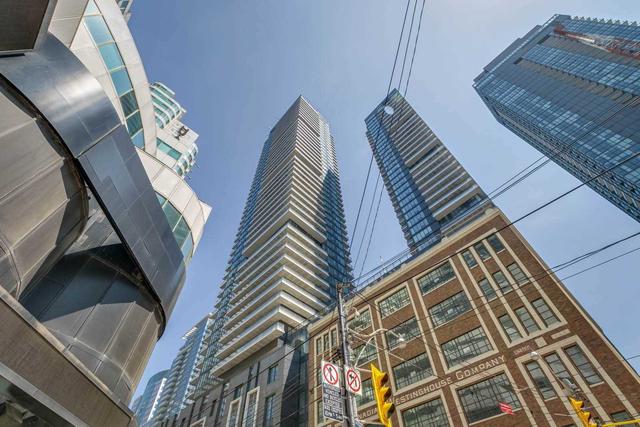 2206 - 115 Blue Jays Way, Condo with 1 bedrooms, 1 bathrooms and 0 parking in Toronto ON | Image 12