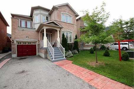 7 Blazing Star Dr, House detached with 4 bedrooms, 3 bathrooms and 2 parking in Brampton ON | Image 1