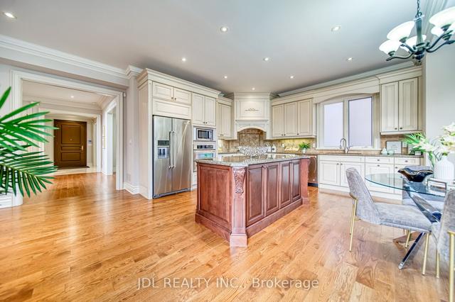 63 Abitibi Ave, House detached with 4 bedrooms, 5 bathrooms and 6 parking in Toronto ON | Image 7