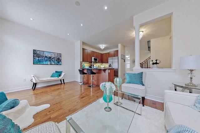 upper - 194 Hansard Dr, House semidetached with 4 bedrooms, 3 bathrooms and 2 parking in Vaughan ON | Image 21