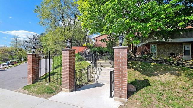 86 - 6 Esterbrooke Ave, Townhouse with 3 bedrooms, 3 bathrooms and 1 parking in Toronto ON | Image 32