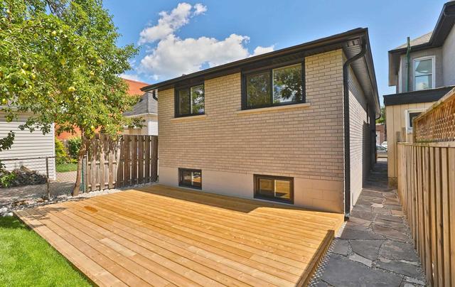 273 Kensington Ave N, House detached with 4 bedrooms, 2 bathrooms and 3 parking in Hamilton ON | Image 20