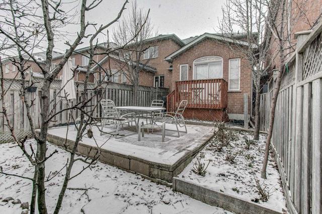141 Royal Appian Cres, House attached with 3 bedrooms, 4 bathrooms and 4 parking in Vaughan ON | Image 35
