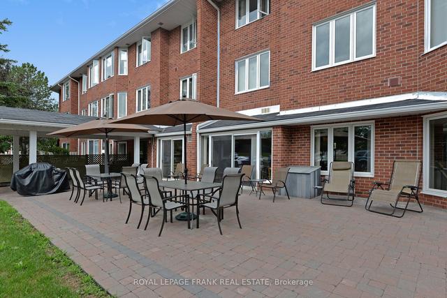 112 - 2 Heritage Way, Condo with 2 bedrooms, 2 bathrooms and 1 parking in Kawartha Lakes ON | Image 19