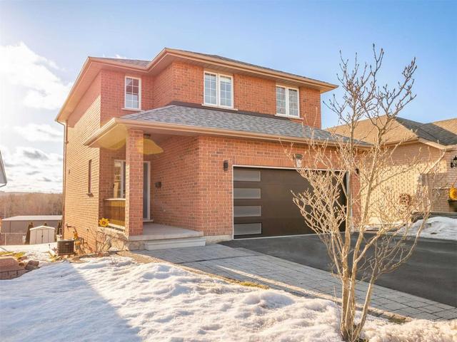 444 Oak St, House detached with 3 bedrooms, 4 bathrooms and 6 parking in Newmarket ON | Image 12