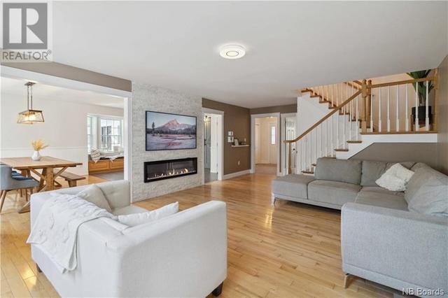 52 Deerwood Drive, House detached with 4 bedrooms, 2 bathrooms and null parking in Hanwell NB | Image 4