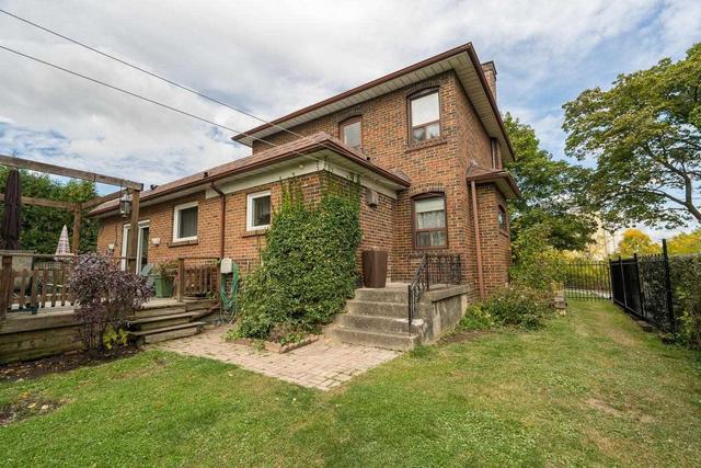 81 Raymore Dr, House detached with 5 bedrooms, 3 bathrooms and 16 parking in Toronto ON | Image 29