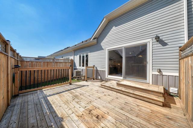 22 Dorchester Blvd S, House attached with 2 bedrooms, 3 bathrooms and 2 parking in St. Catharines ON | Image 27