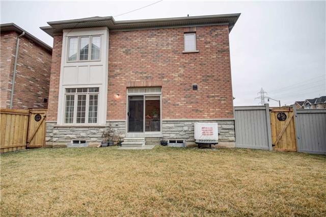 69 Heatherglen Dr, House detached with 4 bedrooms, 3 bathrooms and 2 parking in Brampton ON | Image 20