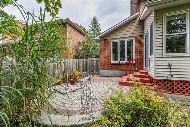 62 Trailway Circle, House detached with 3 bedrooms, 3 bathrooms and 6 parking in Ottawa ON | Image 28