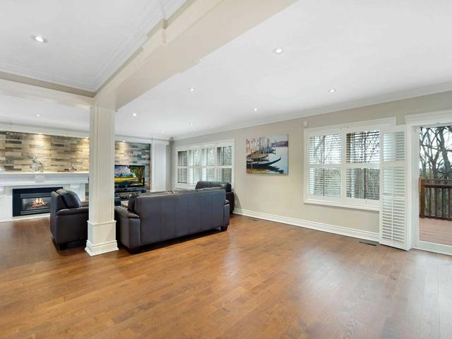 31 Viamede Cres, House detached with 4 bedrooms, 6 bathrooms and 6 parking in Toronto ON | Image 4