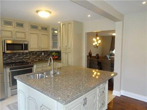 747 Mcquay Blvd, House detached with 4 bedrooms, 4 bathrooms and 4 parking in Whitby ON | Image 7