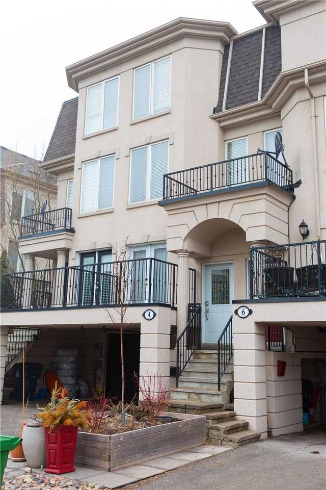 4 Jessie Dr, House attached with 3 bedrooms, 3 bathrooms and 2 parking in Toronto ON | Image 12