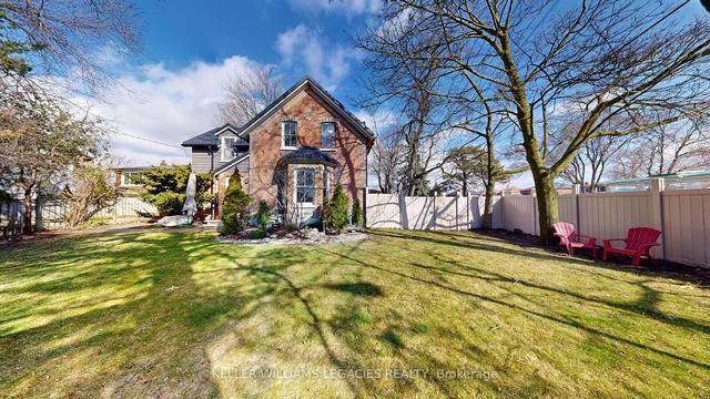 726 Meadowvale Rd, House detached with 3 bedrooms, 3 bathrooms and 10 parking in Toronto ON | Image 29