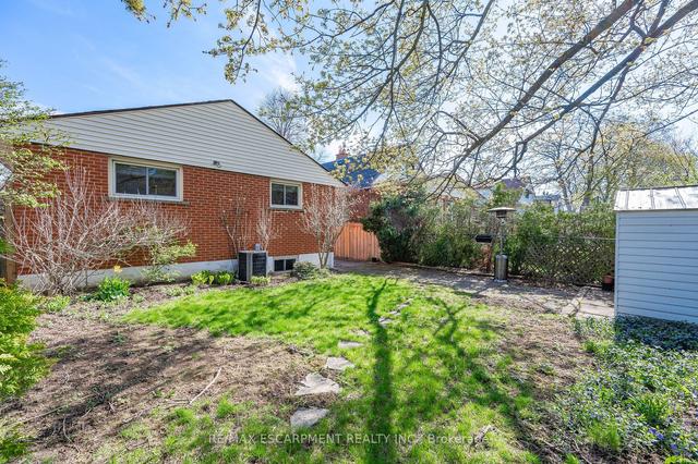 411 Mountain Crest Ave, House detached with 2 bedrooms, 2 bathrooms and 2 parking in Hamilton ON | Image 20