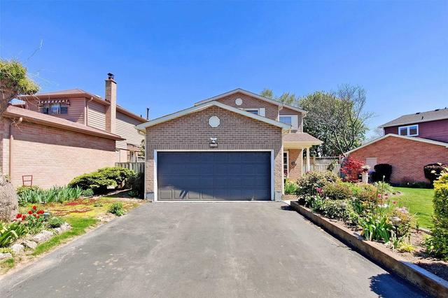 6355 Edenwood Dr N, House detached with 3 bedrooms, 3 bathrooms and 6 parking in Mississauga ON | Image 1