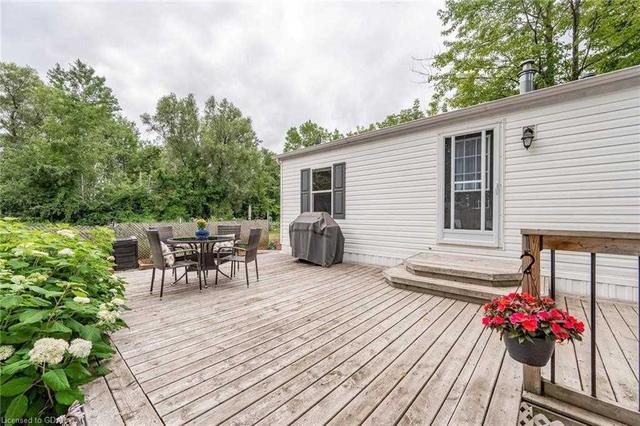 46 Ash Ave, Condo with 2 bedrooms, 1 bathrooms and 4 parking in Puslinch ON | Image 16