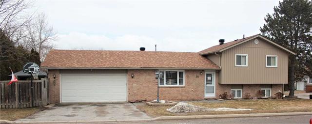 24 Mcconkey Pl, House detached with 3 bedrooms, 2 bathrooms and 4 parking in Barrie ON | Image 1