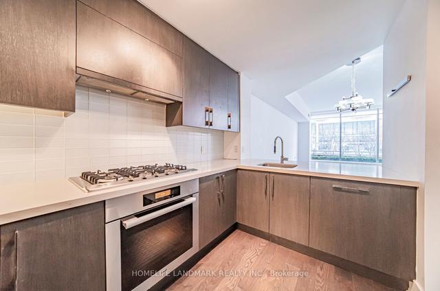th118 - 39 Queens Quay St, Townhouse with 2 bedrooms, 3 bathrooms and 1 parking in Toronto ON | Image 21