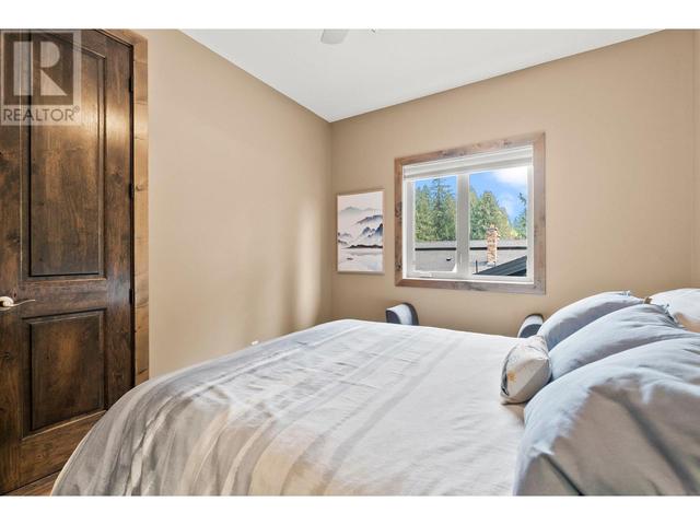 514 Cedar Street, House detached with 3 bedrooms, 3 bathrooms and 7 parking in Sicamous BC | Image 26