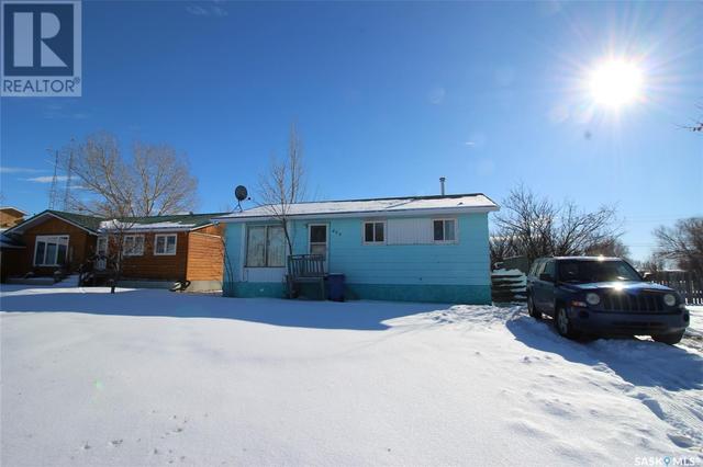 409 3rd Avenue E, House detached with 2 bedrooms, 2 bathrooms and null parking in Frontier SK | Image 11