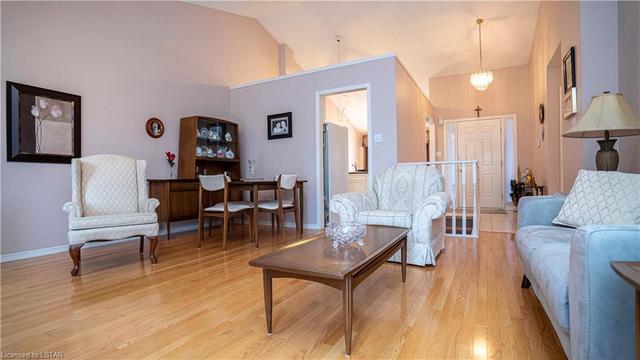 32 - 861 Shelborne Street, House attached with 2 bedrooms, 3 bathrooms and 3 parking in London ON | Image 12