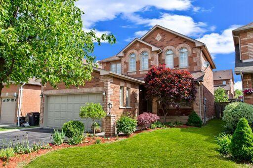 51 Lockwood Rd, House detached with 3 bedrooms, 4 bathrooms and 2 parking in Brampton ON | Image 1