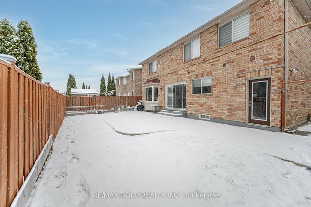 16 Balmy Way, House detached with 5 bedrooms, 4 bathrooms and 6 parking in Brampton ON | Image 33