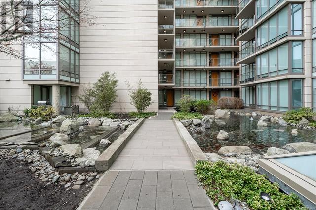 1002 - 708 Burdett Ave, Condo with 2 bedrooms, 2 bathrooms and 1 parking in Victoria BC | Image 20